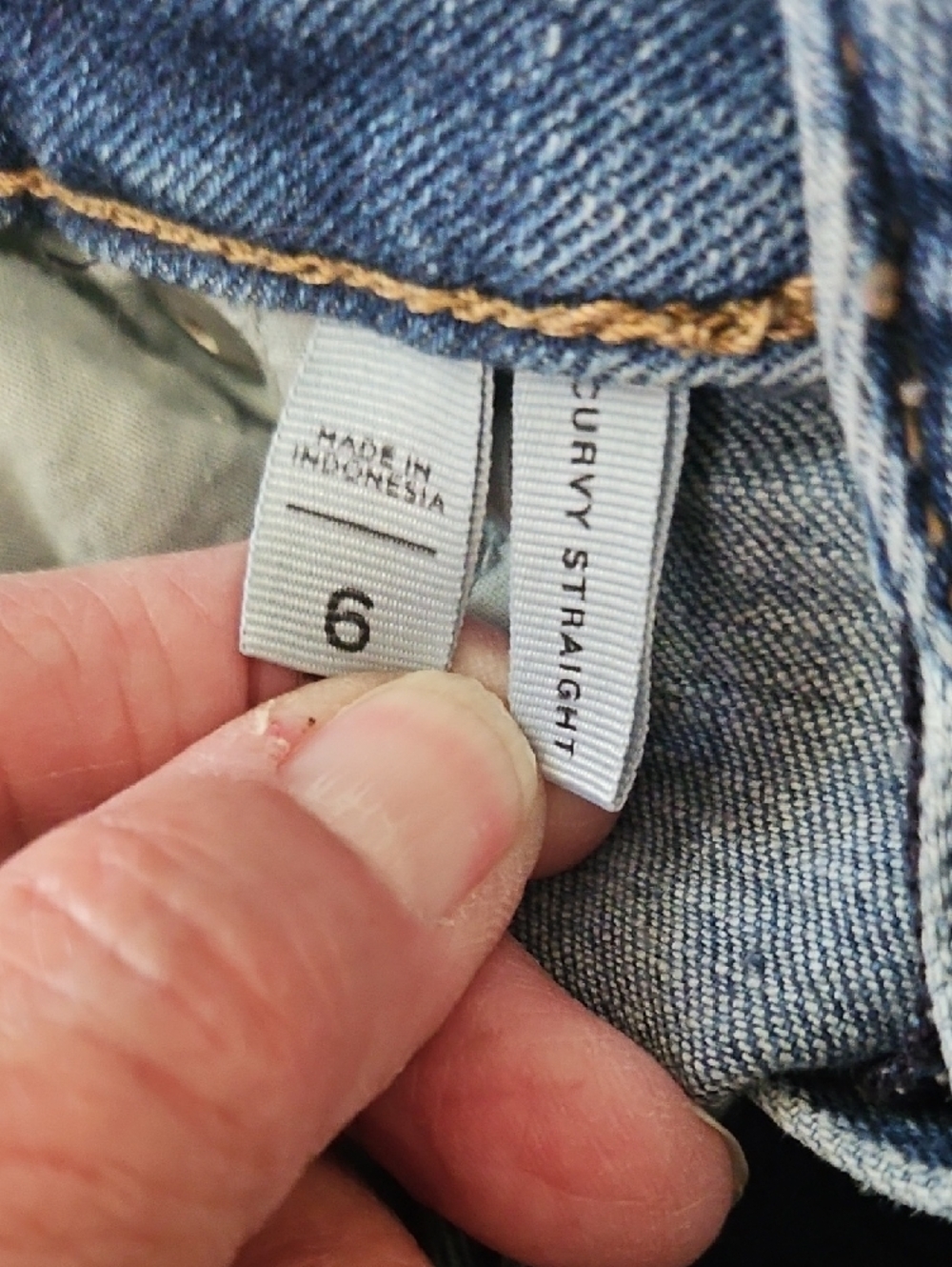 LOFT - Curvy Straight Split Ankle Jeans- Size 6 - Picture 7 of 8